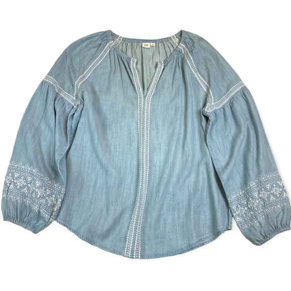GAP Tops - Gap (sz M) chambray embroidered peasant blouse